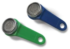Badges d'identification conducteur RFID Quartix (clés magnétiques bleue et verte)